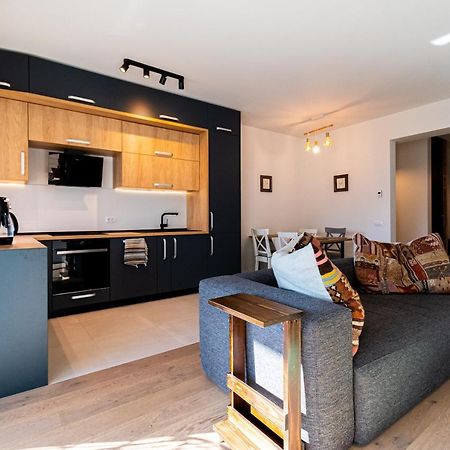 Mirador Bohemian Apt With Views Over Old Town And Tampa Mountain, Near Poiana Brașov Exterior foto