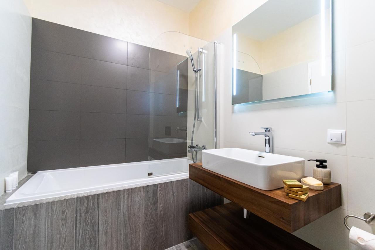 Mirador Bohemian Apt With Views Over Old Town And Tampa Mountain, Near Poiana Brașov Exterior foto