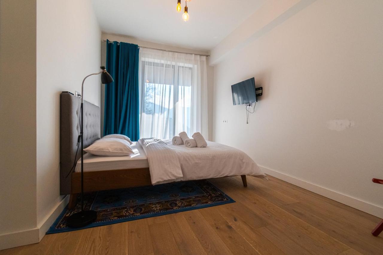 Mirador Bohemian Apt With Views Over Old Town And Tampa Mountain, Near Poiana Brașov Exterior foto